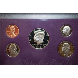 1992-S US Mint Proof Set With COA Included; EST. $5-10