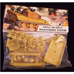 Airfix - OO Scale Panther Tank Bagged Model Kit Unbuilt Model Kit in Original Packaging. Comes as sh