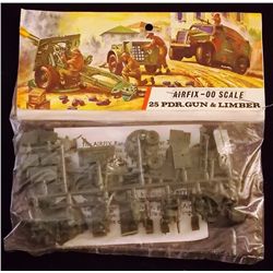 Airfix - OO Scale PDR, Gun and Limber Vehicle Bagg Unbuilt Model Kit in Original Packaging. Comes as