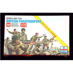 ESCI ERTL - 1/72 Scale World War Two British Parat Scale Model Figures in Original Packaging. Comes 