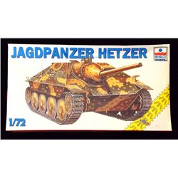 ESCI ERTL - 1/72 Scale German JagdPanzer Hetzer Ta Unbuilt Model Kit in Original Packaging. Comes as