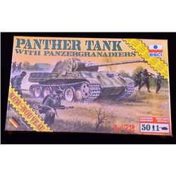 ESCI ERTL - 1/72 Scale German Panther Tank With Pa Unbuilt Model Kit in Original Packaging. Comes as