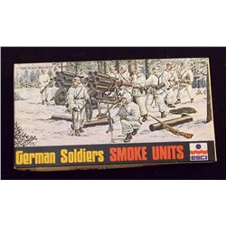 ESCI 1/72 Scale German Soldiers Smoke Units Scale Model Figures in Original Packaging. Comes as show
