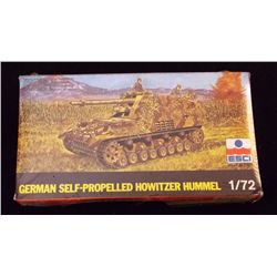 ESCI 1/72 Scale German Self-Propelled Howitzer Hum Unbuilt Model Kit in Original Packaging. Comes as