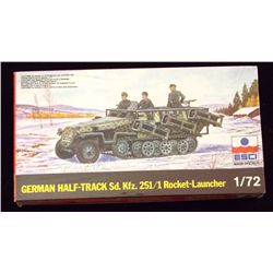 ESCI 1/72 Scale German Half-Track Hanomag Sd. Kfz. Unbuilt Model Kit in Original Packaging. Comes as