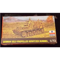 ESCI 1/72 Scale German Self-Propelled Howitzer Hum Unbuilt Model Kit in Original Packaging. Comes as
