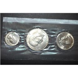 1976-S US Bicentennial Silver Three-Coin Set; Washington, Kennedy & Eisenhower; 40% Silver UNC; EST.
