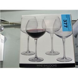 One box of 4 new wine balloons