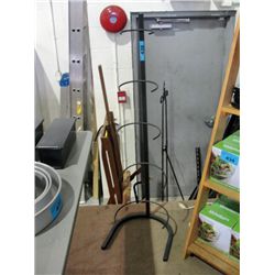 Black metal crafted bowl display stand
