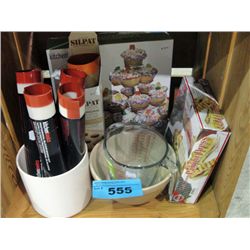 Lot of assorted baking and kitchen items