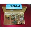 Image 1 : Box of assorted costume jewelery