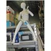 Image 1 : Clothing store display mannequin