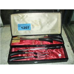 Carver set