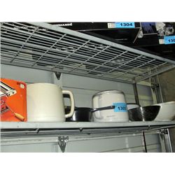 Shelf lot of good quality assorted kitchen wares