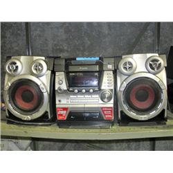 Bookshelf stereo system