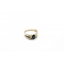 Man's 10Kt Gold Onyx & Diamond ring