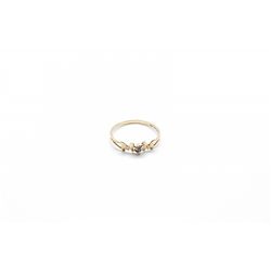 10Kt Gold "MOM" Ruby ring