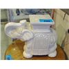 Image 1 : Ceramic elephant plant stand