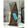 Image 1 : Wicker table lamp