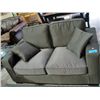 Image 1 : New contemporary grey loveseat