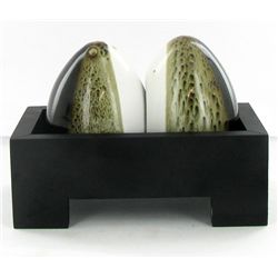 Egg Ceramic Salt & Pepper Shaker Set on Base (DEC-1011)