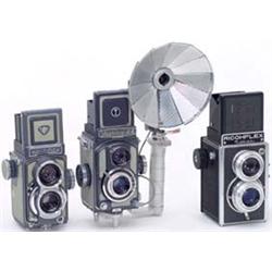 "Rolleiflex 4 x 4", "Yashica-44" und "Ricoflex