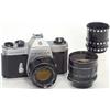 Image 1 : "Pentax Spotmatic SP F" und 2 Objektiv