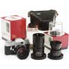 Image 1 : "Leicaflex" mit 3 Objektiven