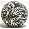 Image 1 : Acoma Pueblo Spheroid Etched Pottery - Jae