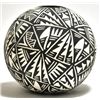 Image 4 : Acoma Pueblo Spheroid Etched Pottery - Jae
