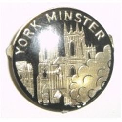 VINTAGE *YORK MINSTER PIN* ENGLAND CASTLE WITH BUSHES DESIGN!!!