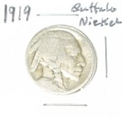 1919 BUFFALO NICKEL *PLEASE LOOK AT PICTURE TO DETERMINE GRADE*!!