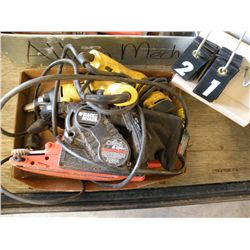 Black & Decker sander, 2 screw guns