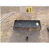 Image 1 : Lawn aerator