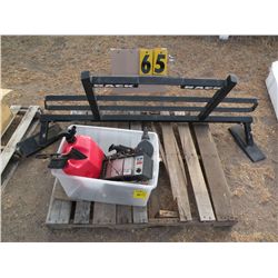 Pallet w/headache rack for pick-up, 4-Way, mirrors