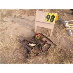 Scaffold brackets