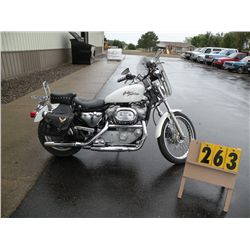 2000 Harley Davidson Sportster 1HD4CJM15YK129853