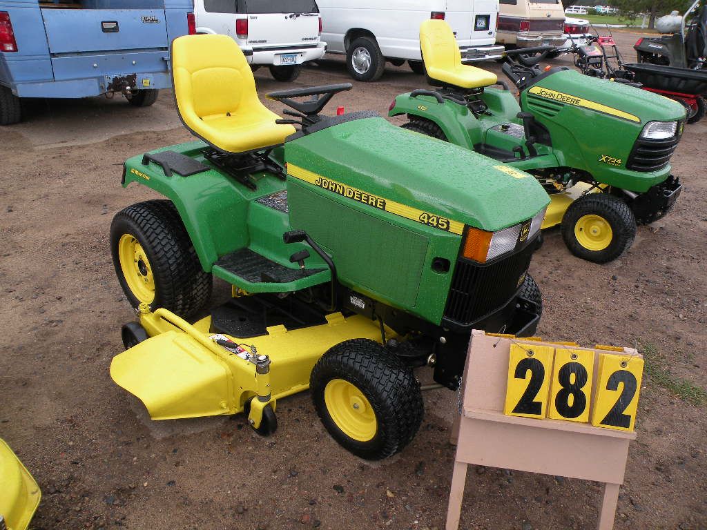 John Deere 445 AWS, w/60" deck, 22 hp, EFI M00445D090854