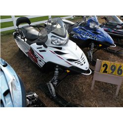 2011 Polaris IQ LXT 550 SN1PT5BS9BP869835