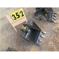Mini excavator bucket