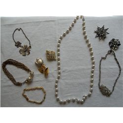 Mixed Jewelry Lot, Gold, Pearls, Rhinestones, Necklaces, Bracelets, Pins