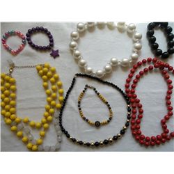 Mixed Jewelry Lot, Beads, Necklaces, Bracelets
