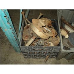 BOX: TOOLS & SOCKETS