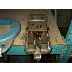 4" D40 MACHINING VISE