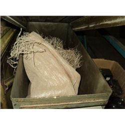 AMMO BOX: METAL BRUSH