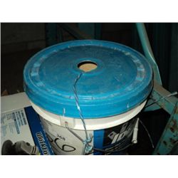 5 GALLON BUCKET OF IDEAL POWER FISH TWINE