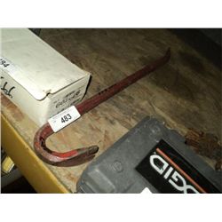 24" RED PRY BAR / CROW BAR
