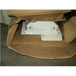 LITHONIA 4' DROP IN FLOURESCENT LIGHT FIXTURE