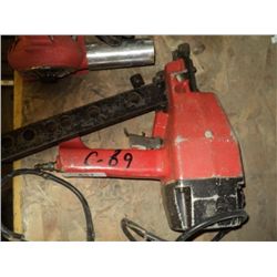 AIR NAILER