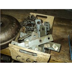 BOX: UNISTRUT BRACKETS